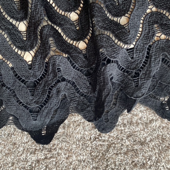 HYPR Black Lace & Cream Underlay Midi Circle Skirt, Women’s L, 96369 - Picture 13 of 16